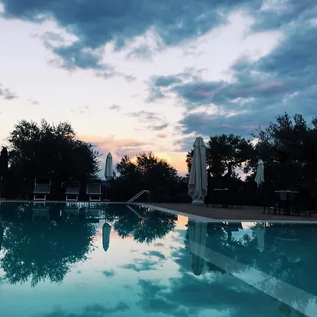 La Rustica Farm stay *